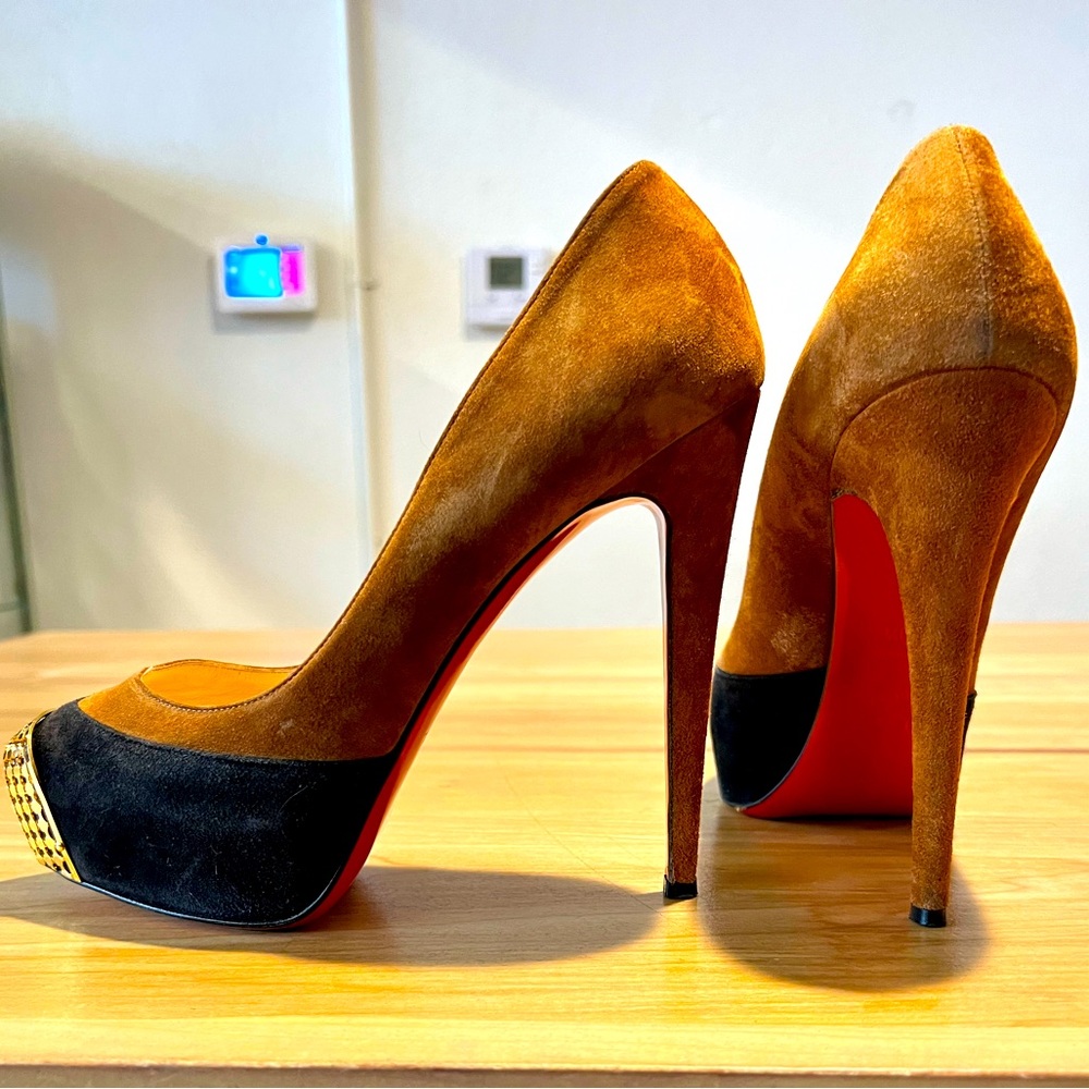 Limited edition Louboutin color block platform pumps with gold metal toe